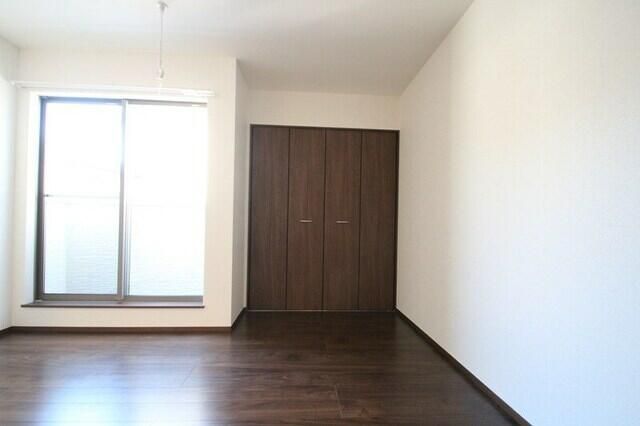 ��ʌ�����s�씵���J�T���ڂ̃A�p�[�g�̂��̑������E�X�y�[�X