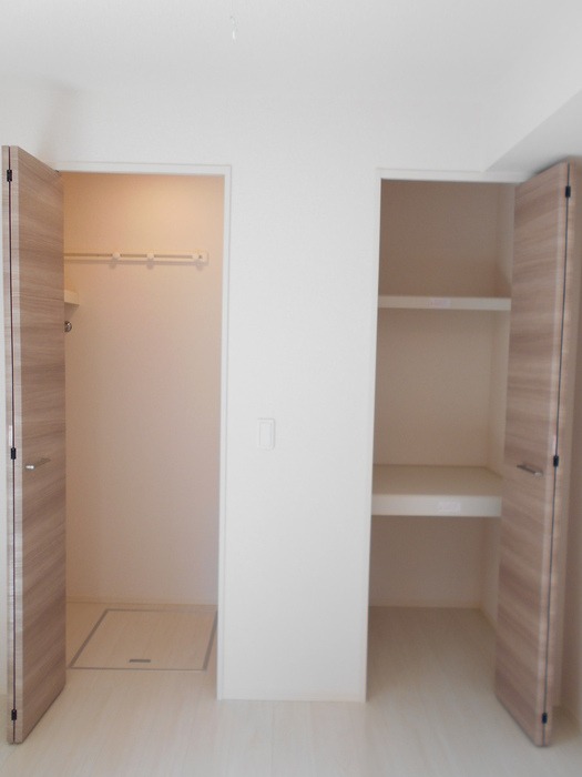 ��ʌ��z�J�s��z�J�S���ڂ̃A�p�[�g�̎��[