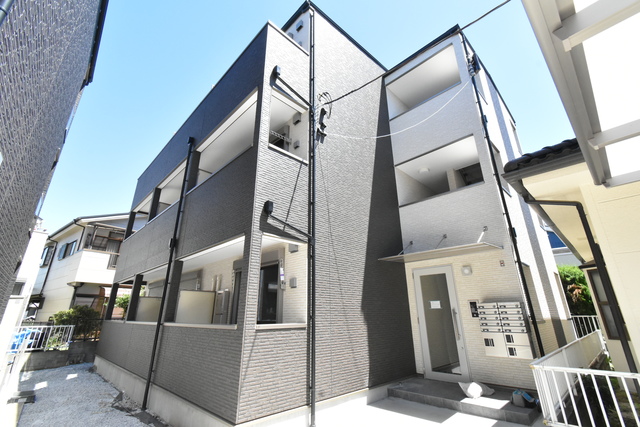 ��ʌ��������܎s�k����i���P���ڂ̃A�p�[�g�̌����O��