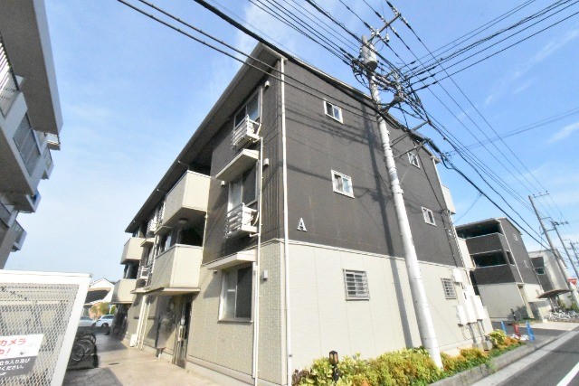 ��ʌ��z�J�s���C�N�^�E���P���ڂ̃A�p�[�g�̌����O��