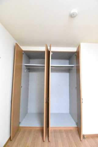 ��ʌ�����s�厚�ΐ_�̃}���V�����̎��[