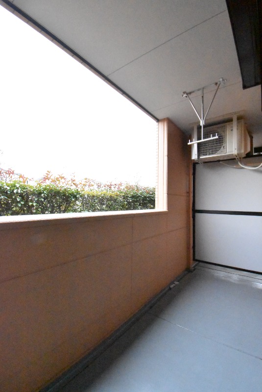 ��ʌ�����s�厚�ΐ_�̃}���V�����̃o���R�j�[