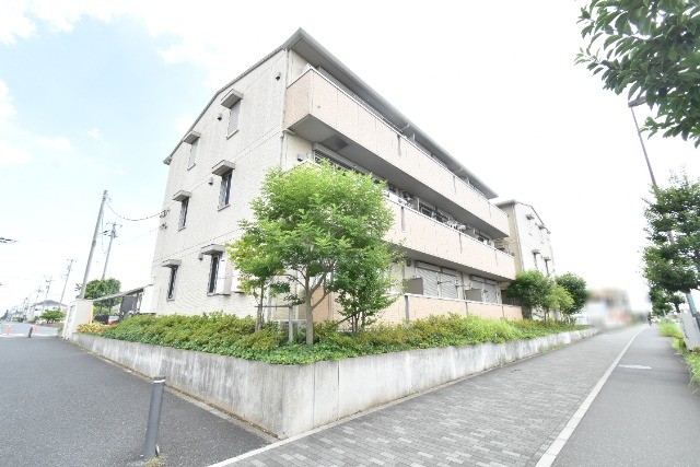 ��ʌ��z�J�s���C�N�^�E���Q����2-1�̃A�p�[�g�̌����O��