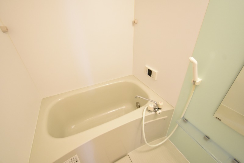 ��ʌ��z�J�s���C�N�^�E���Q���ڂ̃A�p�[�g�̃o�X