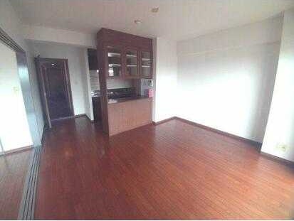 ��ʌ�����s�k����Q���ڂ̃}���V�����̋��ԁE���r���O