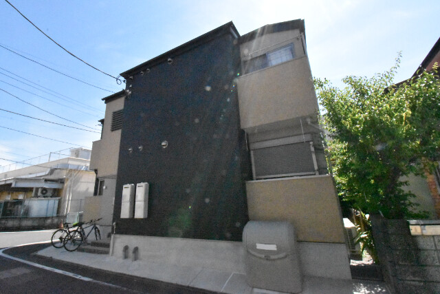 ��ʌ��������܎s�΋�厚��Ԗ؂̃A�p�[�g�̂��̑�