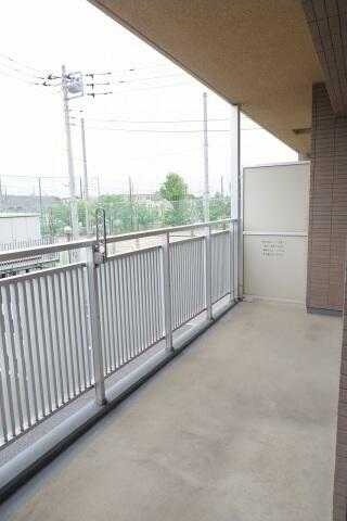 ��ʌ�����s�厚���̃}���V�����̃o���R�j�[