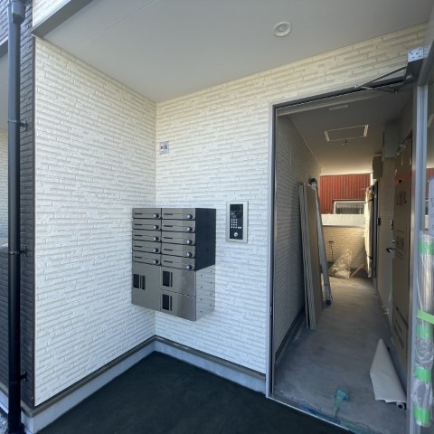 ��ʌ��z�J�s�厚�܎R�̃A�p�[�g�̃G���g�����X