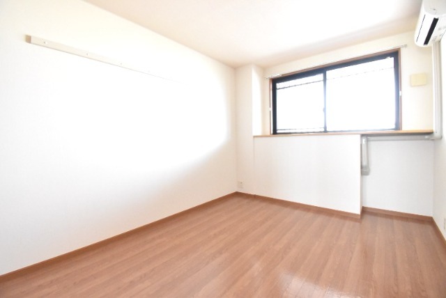 ��ʌ��z�J�s���C�N�^�E���Q���ڂ̃}���V�����̐Q��