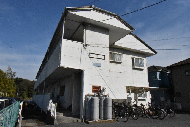 ��ʌ��@�c�s�厚���l�̃A�p�[�g�̃G���g�����X