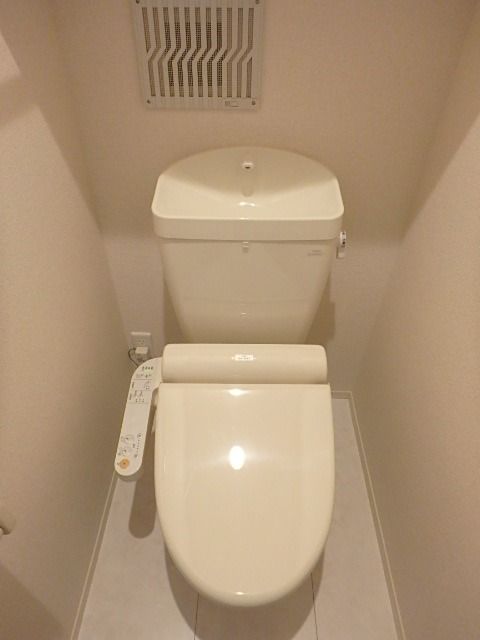 ��ʌ��������܎s��{��听���Q���ڂ̃A�p�[�g�̃g�C��