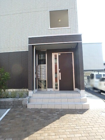 ��ʌ��������܎s��{��听���Q���ڂ̃A�p�[�g�̃G���g�����X