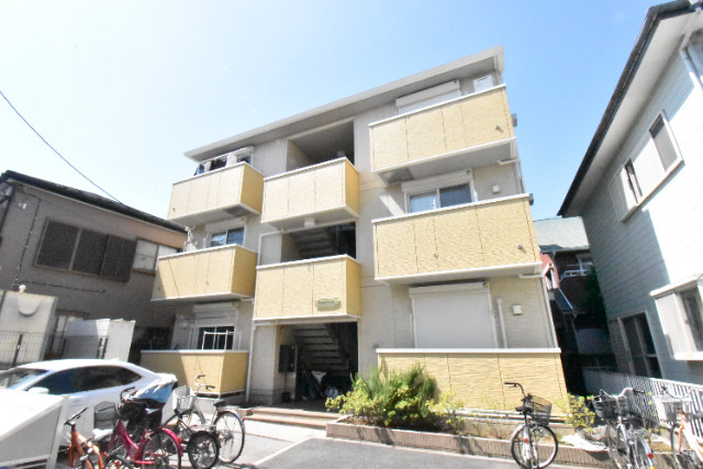 ��ʌ������s��ׂS���ڂ̃A�p�[�g�̌����O��