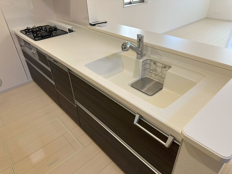 ��ʌ��������܎s��{��O���P���ڂ̈�ˌ��ẴL�b�`��