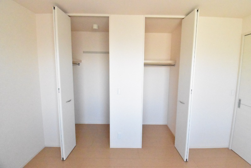 ��ʌ������s��ׂS���ڂ̃A�p�[�g�̎��[