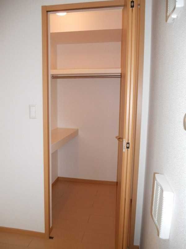 ��ʌ��������܎s��΋�약��T���ڂ̃A�p�[�g�̎��[