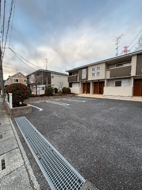 ��ʌ��������܎s��΋�약��T���ڂ̃A�p�[�g�̒��ԏ�