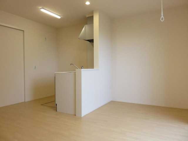 ��ʌ��z�J�s�����{���̃}���V�����̂��̑������E�X�y�[�X