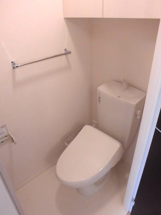 ��ʌ��z�J�s���C�N�^�E���X���ڂ̃A�p�[�g�̃g�C��