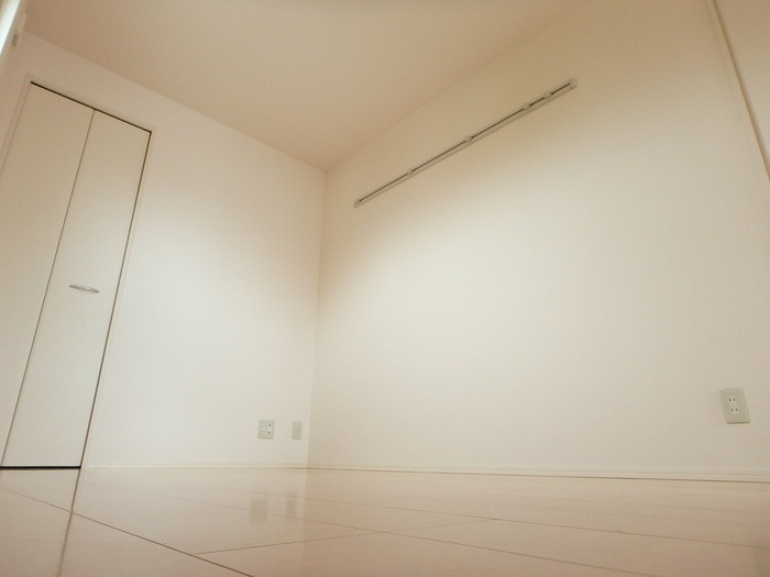 ��ʌ��z�J�s���z�J�Q���ڂ̃A�p�[�g�̂��̑������E�X�y�[�X