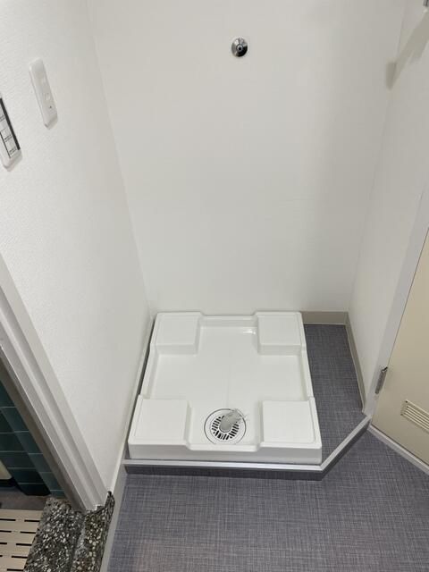 ��ʌ�����s�V�䒬�̃}���V�����̂��̑��ݔ�