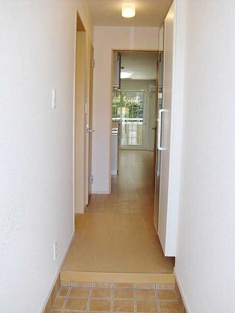 ��ʌ������s���v��̃A�p�[�g�̌���