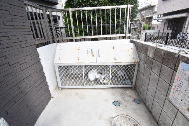 ��ʌ��������܎s�Y�a�擌�����̃A�p�[�g�̂��̑�