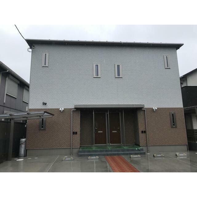 ��ʌ�����s�{���T���ڂ̃A�p�[�g�̌����O��