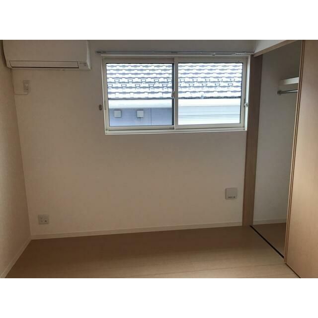 ��ʌ�����s�{���T���ڂ̃A�p�[�g�̂��̑������E�X�y�[�X