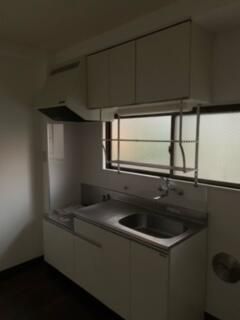 ��ʌ��������܎s�΋擌�Y�a�T���ڂ̃}���V�����̃L�b�`��