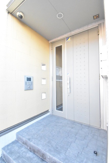 ��ʌ��z�J�s�V�z�J�Q���ڂ̃A�p�[�g�̃G���g�����X