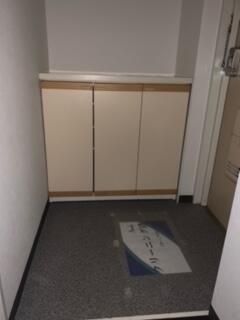 ��ʌ��������܎s�΋擌�Y�a�T���ڂ̃}���V�����̌���