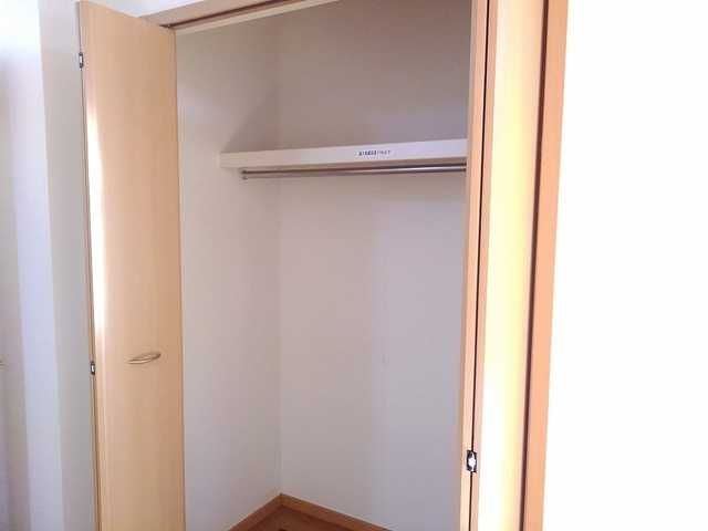 ��ʌ��z�J�s�{�{���R���ڂ̃A�p�[�g�̎��[