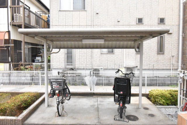 ��ʌ��z�J�s�{�{���R���ڂ̃A�p�[�g�̂��̑�