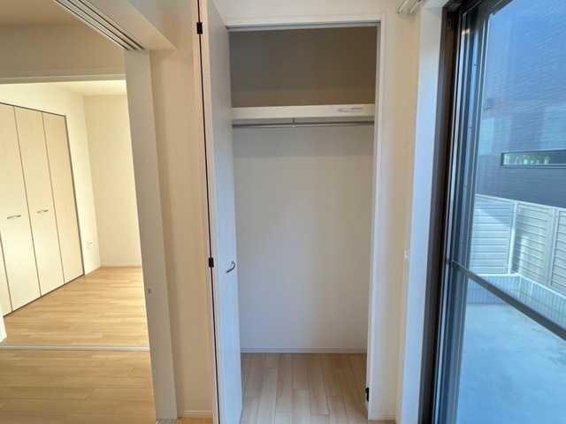 ��ʌ�����s�˒˓�S���ڂ̃A�p�[�g�̎��[