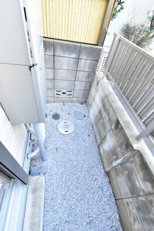 ��ʌ������s�����R���ڂ̃A�p�[�g�̂��̑�