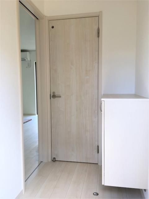 ��ʌ������s�����R���ڂ̃A�p�[�g�̂��̑������E�X�y�[�X