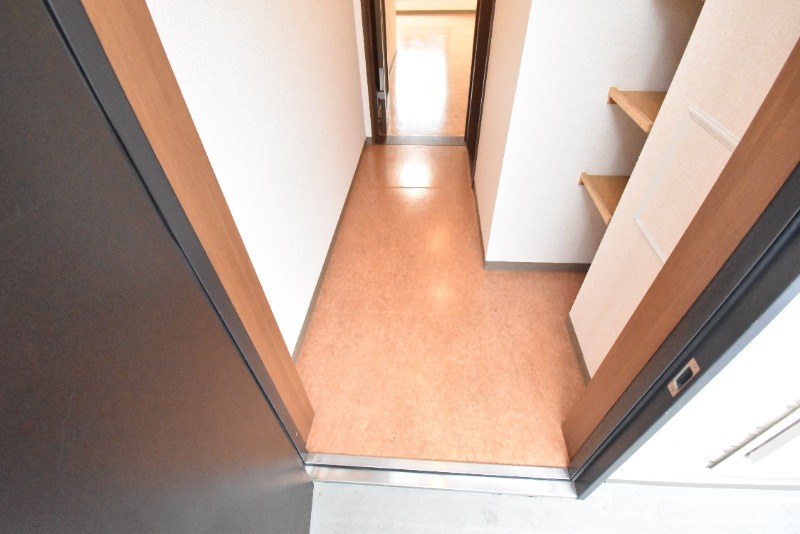 ��ʌ��������܎s�΋�厚�����̃A�p�[�g�̌���