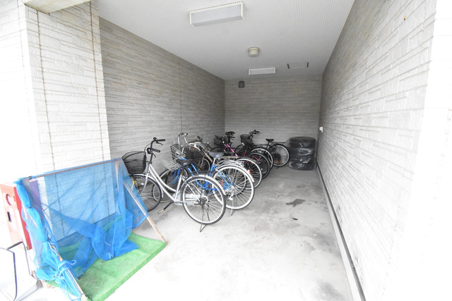 ��ʌ��������܎s�΋�厚�����̃A�p�[�g�̂��̑�