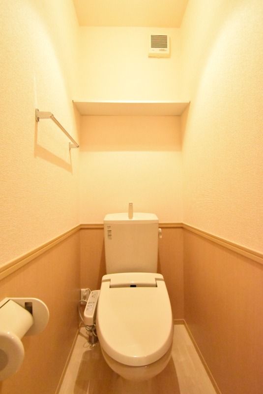 ��ʌ������s�ٓV�P���ڂ̃A�p�[�g�̃g�C��