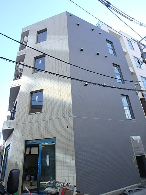 ��ʌ��������܎s��{����ؒ��P���ڂ̃}���V�����̌����O��