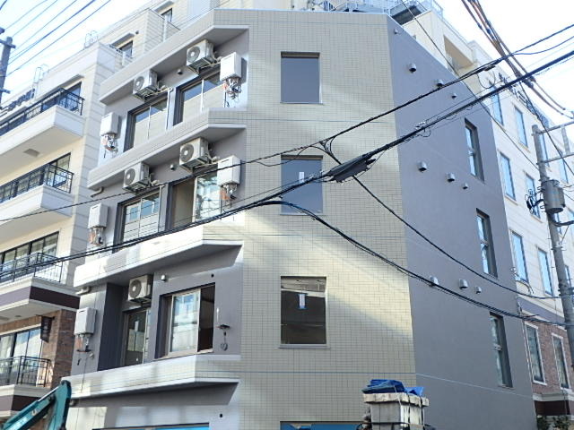 ��ʌ��������܎s��{����ؒ��P���ڂ̃}���V�����̌����O��