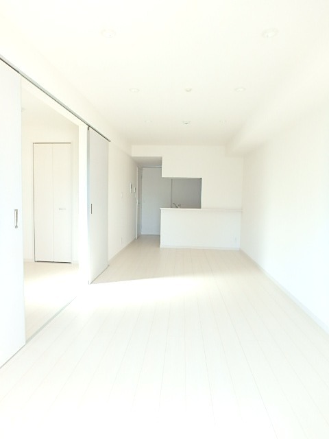 ��ʌ��������܎s��������R���ڂ̃A�p�[�g�̋��ԁE���r���O