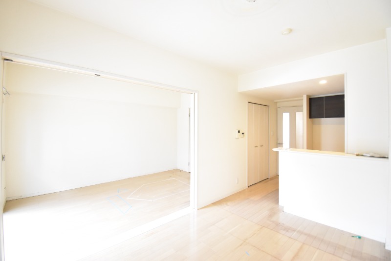 ��ʌ�����s�؂S���ڂ̃}���V�����̋��ԁE���r���O