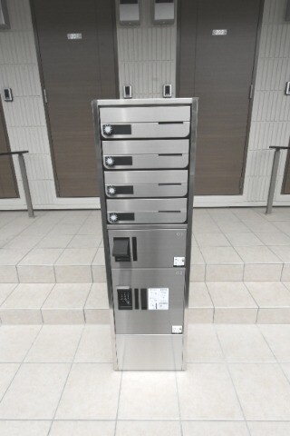 ��ʌ��F�J�s�E�Z�Ԃ̃}���V�����̂��̑�