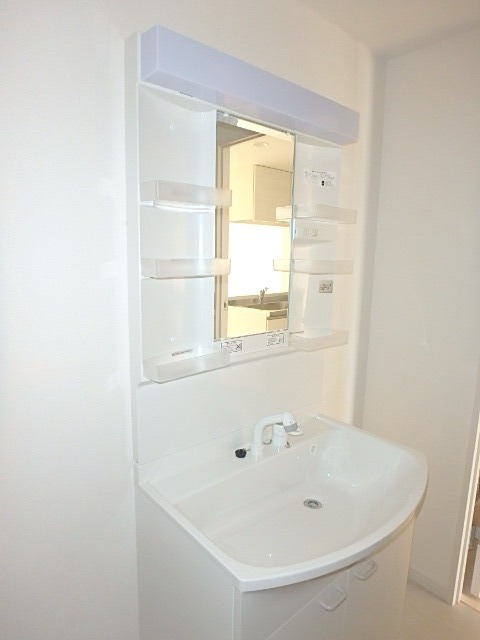 ��ʌ��������܎s��������R���ڂ̃A�p�[�g�̐��ʏ�