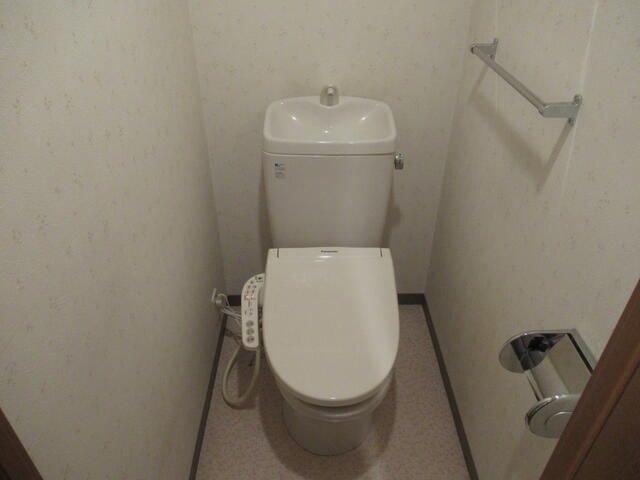 ��ʌ�����s�k����P���ڂ̃}���V�����̃g�C��