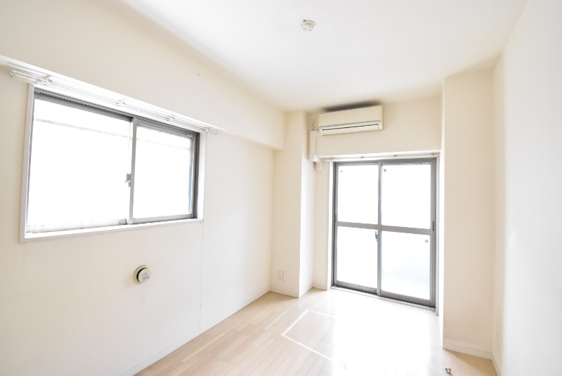 ��ʌ�����s�؂S���ڂ̃}���V�����̂��̑������E�X�y�[�X