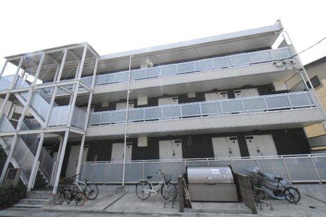 ��ʌ��������܎s�����擌��{�V����10-6�̃}���V�����̌����O��