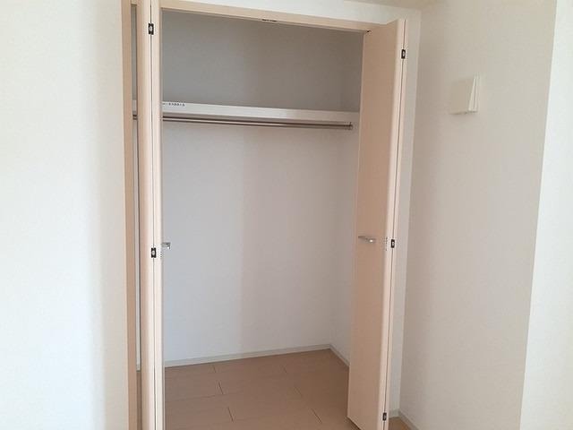 ��ʌ��z�J�s���C�N�^�E���P���ڂ̃A�p�[�g�̎��[